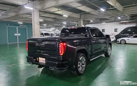 GMC Sierra 2023 купить в Москве