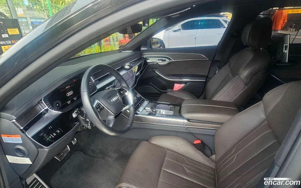 Audi A8 55 TFSI LWB 2023 — миниатюра 5