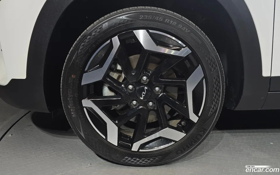 Kia Seltos 1.6 2WD 2024 — миниатюра 5
