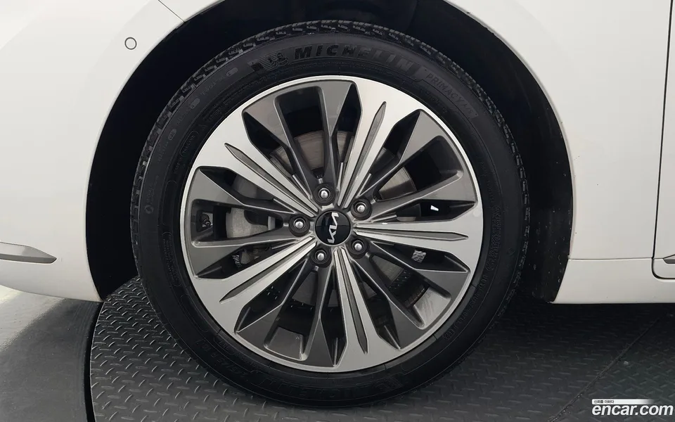 Kia K8 2.5 2WD 2023 — миниатюра 2