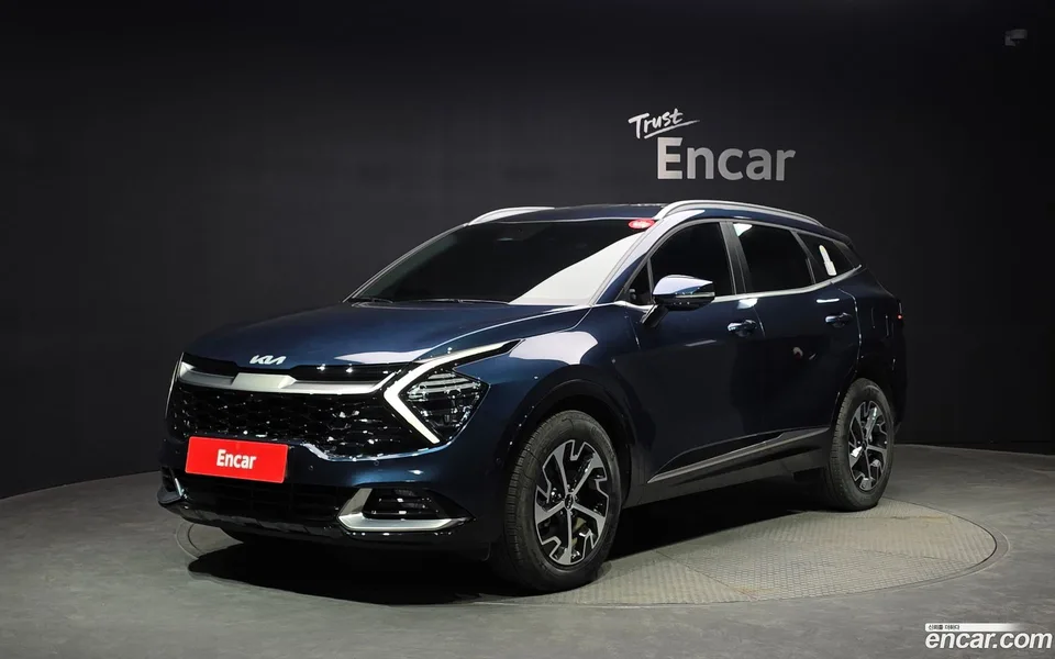 Kia Sportage Hybrid 4WD 2024 — фото 1, купить с доставкой в Москву