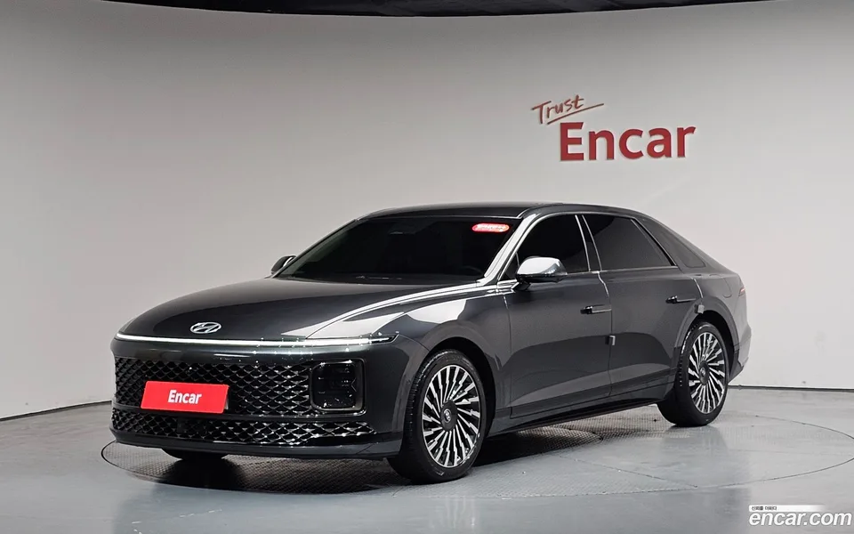 Hyundai Grandeur 2.5 2WD 2023 — фото 1, купить с доставкой в Москву