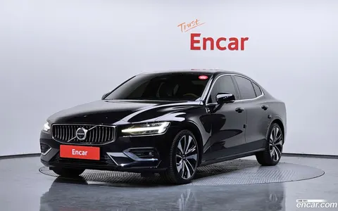 Volvo S60 2023 buy in Moscow