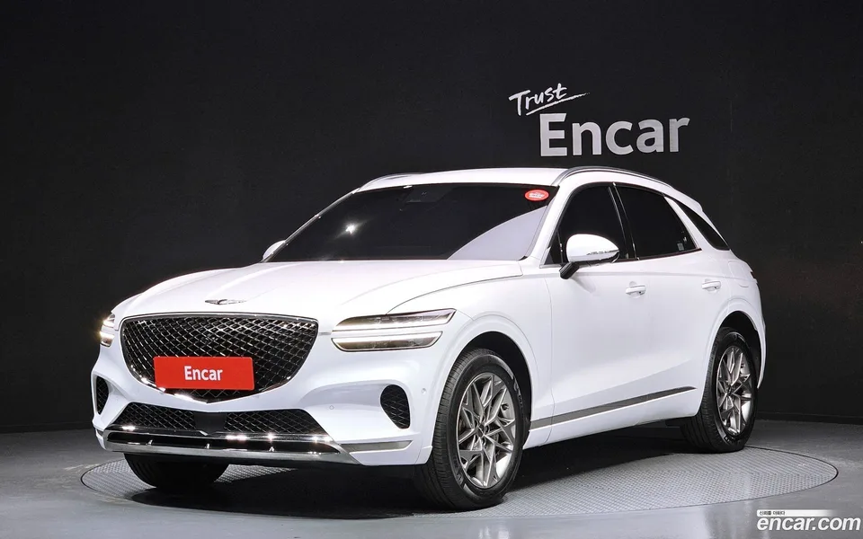 Genesis GV70 2.5T AWD 2022 — фото 1, купить с доставкой в Москву