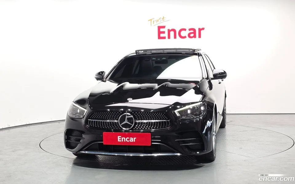 Mercedes-Benz E-Class E350 4MATIC AMG Line 2022 — миниатюра 3