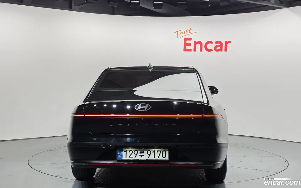 Hyundai Grandeur Hybrid 2024 — миниатюра 4