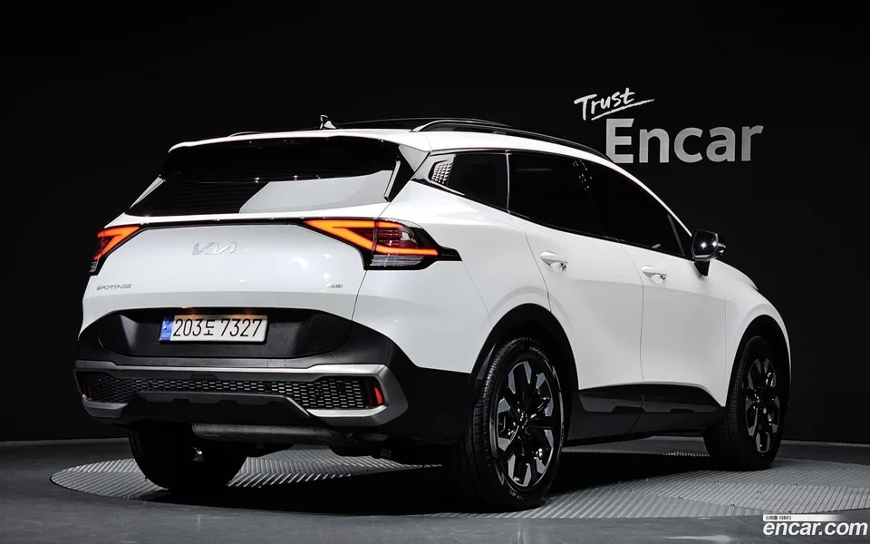 Kia Sportage 1.6 4WD 2022 — фото 1, купить с доставкой в Москву