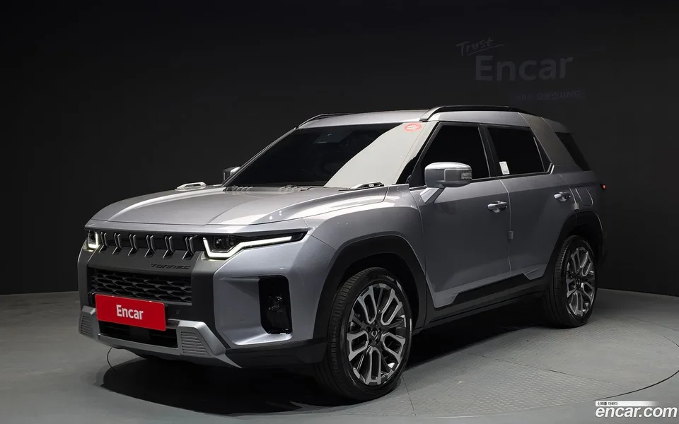 KG Mobility Torres 1.5 2WD 2023 — фото 1, купить с доставкой в Москву