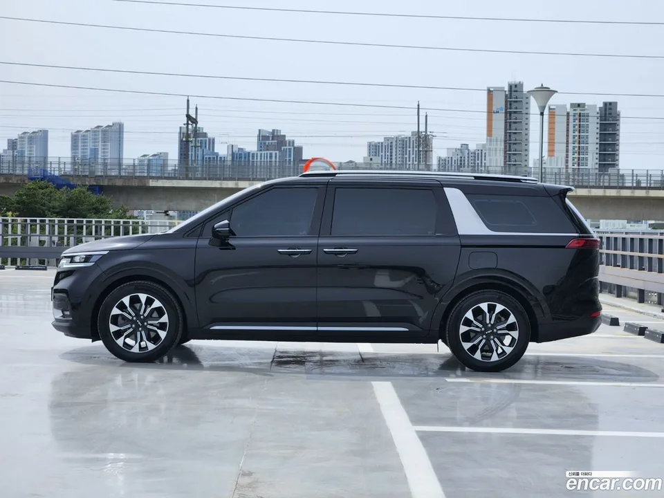 Kia Carnival 9 2022 — миниатюра 3