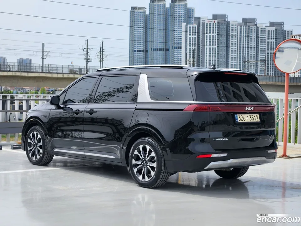 Kia Carnival 9 2022 — миниатюра 4