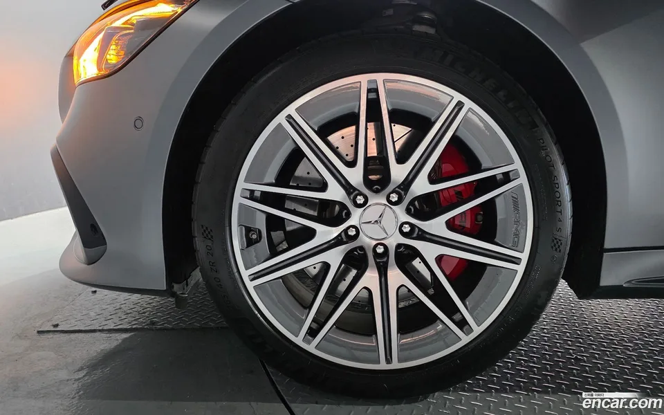 Mercedes-Benz AMG GT 4 43 4MATIC+ 2022 — миниатюра 2