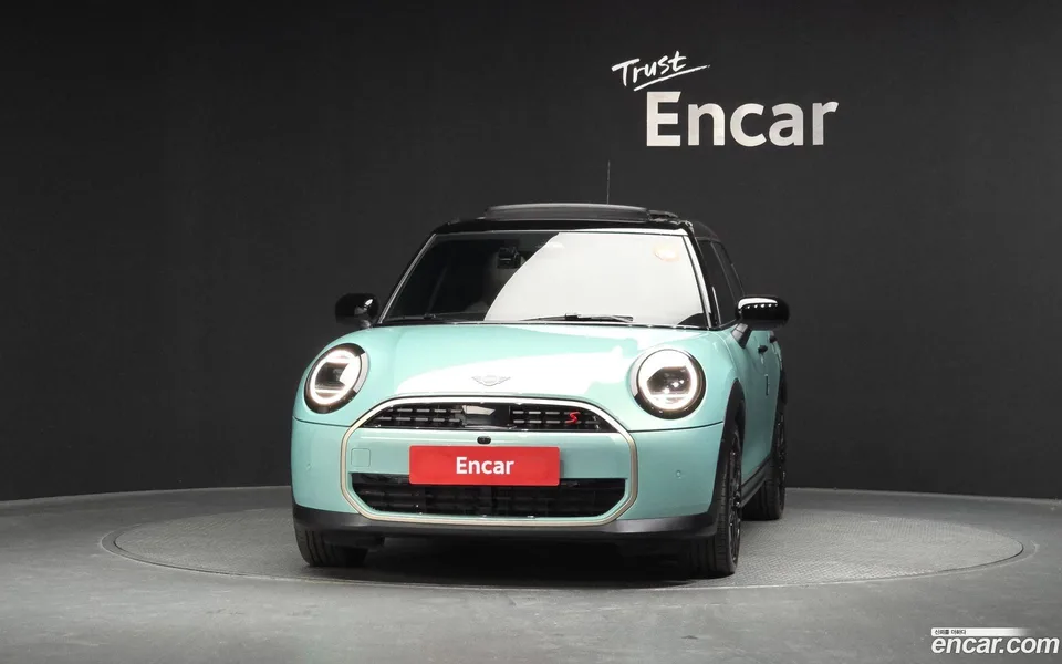 MINI Cooper S 5 2024 — миниатюра 3