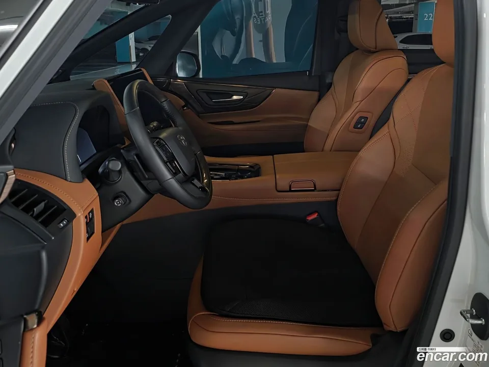 Toyota Alphard 2.5 HEV AWD 2025 — миниатюра 2