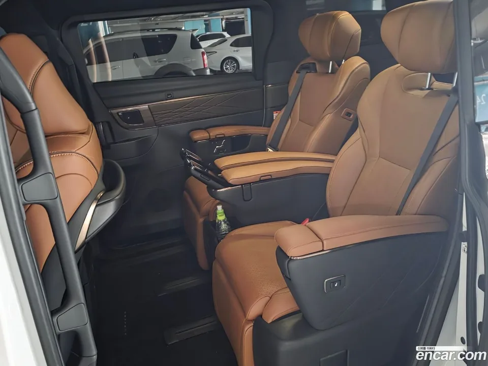 Toyota Alphard 2.5 HEV AWD 2025 — миниатюра 4