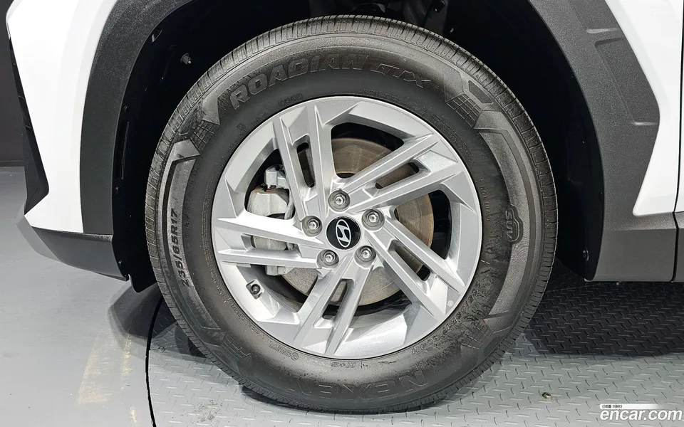 Hyundai Tucson NX4 1.6 2WD 2024 — миниатюра 2