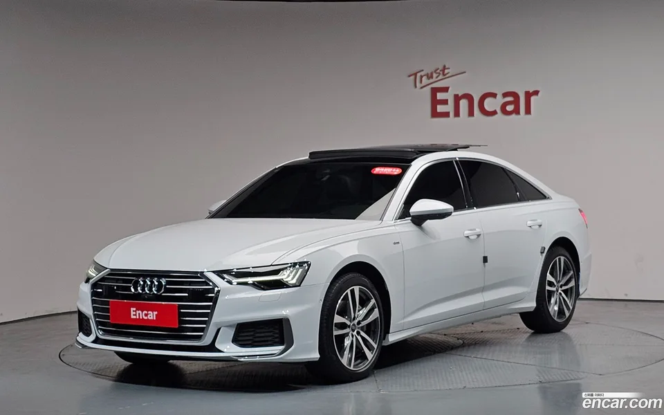 Audi A6 45 TFSI 2023 — фото 1, купить с доставкой в Москву