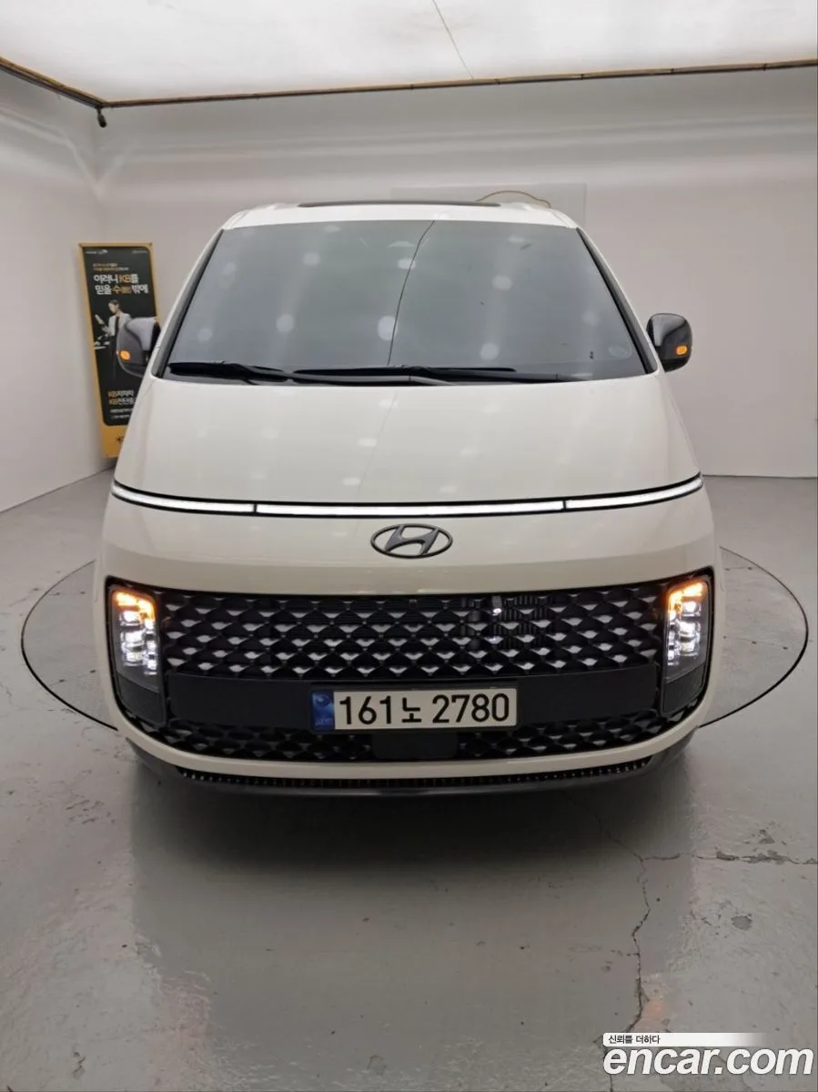 Hyundai Staria 9 2022 — миниатюра 3