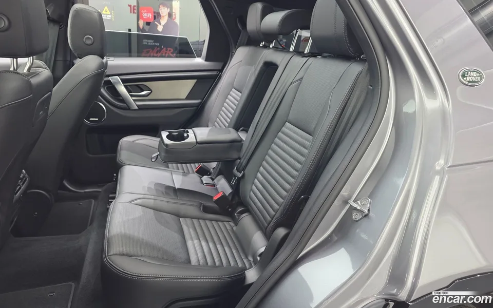 Land Rover Discovery Sport P250 SE 2025 — миниатюра 2