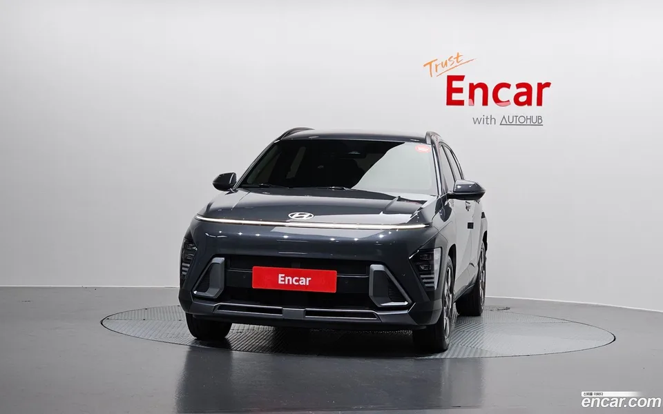 Hyundai Kona Hybrid 2023 — миниатюра 3