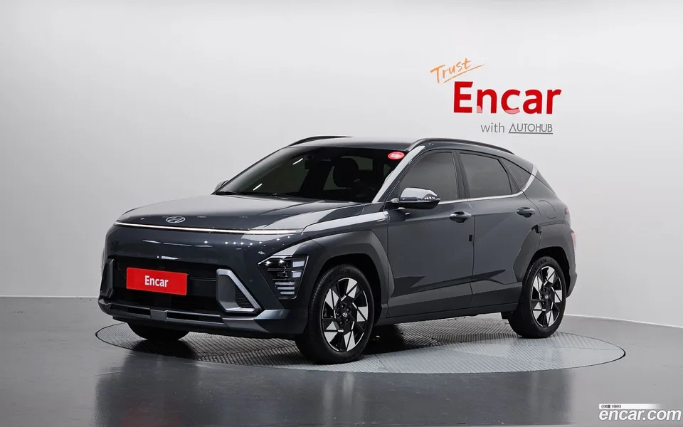 Hyundai Kona Hybrid 2023 — фото 1, купить с доставкой в Москву