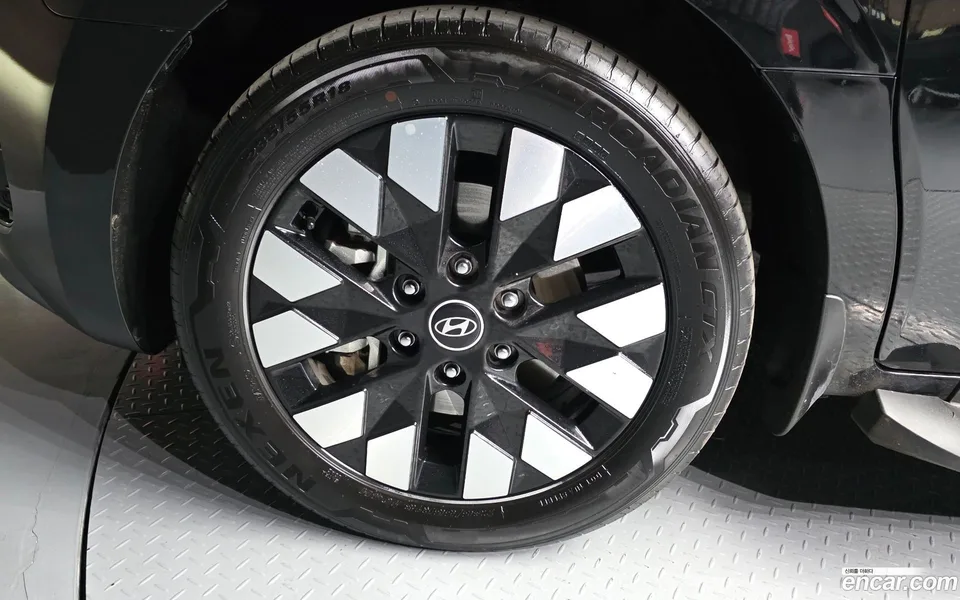 Hyundai Staria HEV 1.6 9 2024 — миниатюра 2