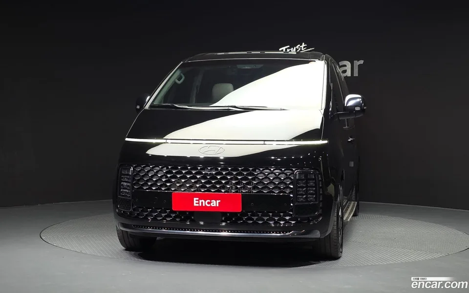 Hyundai Staria HEV 1.6 9 2024 — миниатюра 3