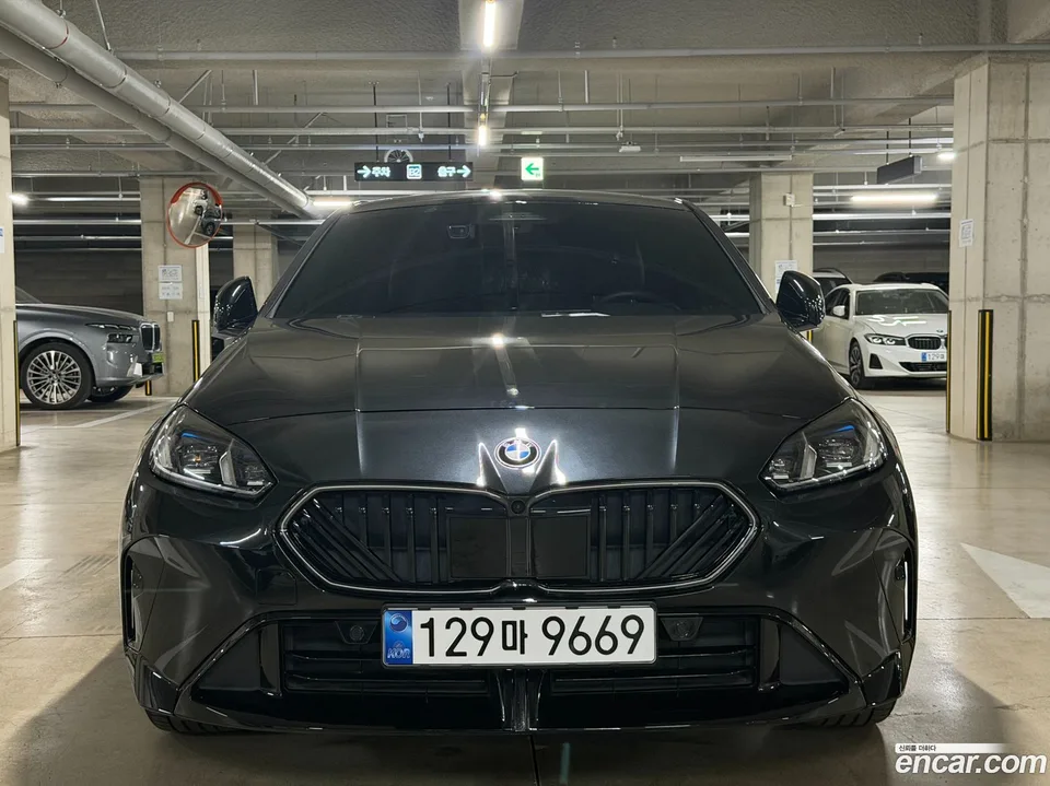 BMW 1 Series 120 M 2025 — миниатюра 3