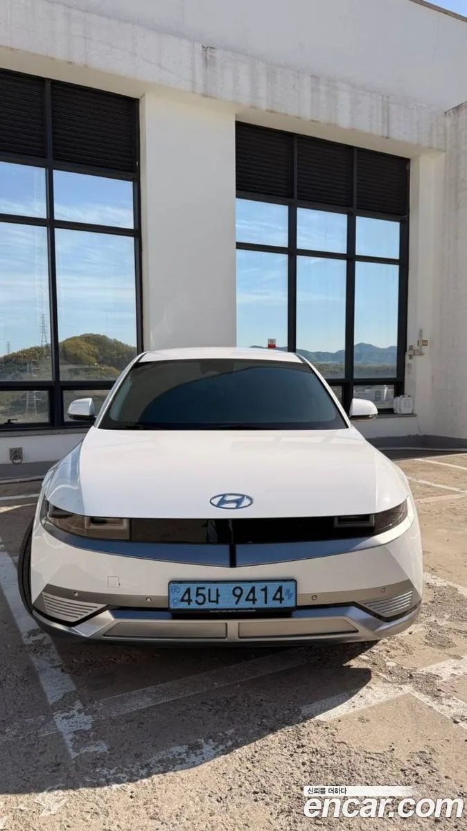 Hyundai Ioniq 5 2022 — миниатюра 3