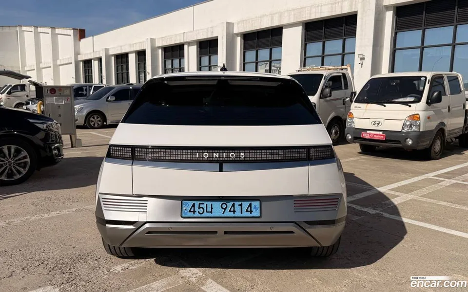 Hyundai Ioniq 5 2022 — миниатюра 4