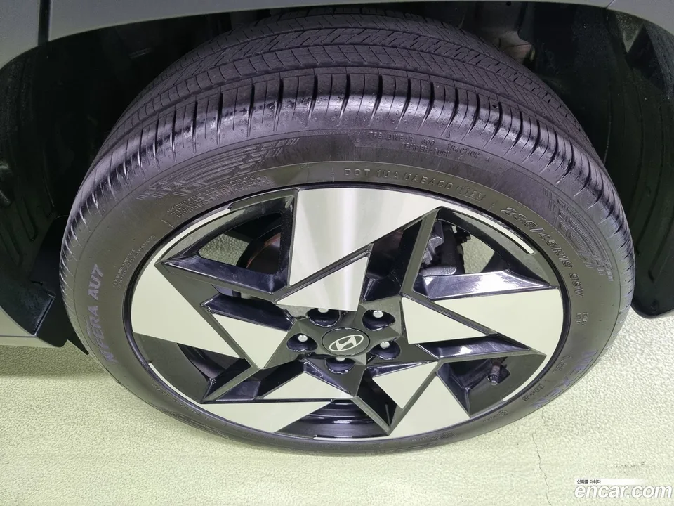 Hyundai Kona 1.6 2WD 2023 — миниатюра 2