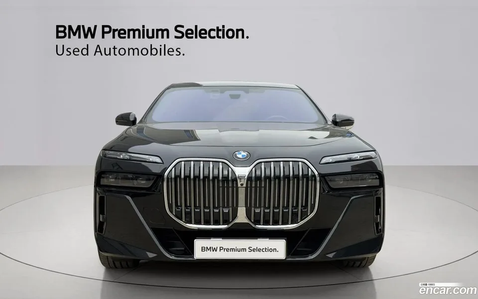 BMW 7 Series 740d xDrive M 2025 — миниатюра 4