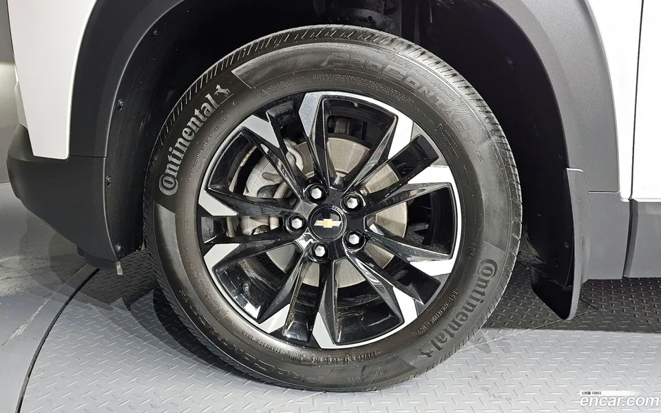 Chevrolet Trailblazer 1.3 2WD 2023 — миниатюра 2