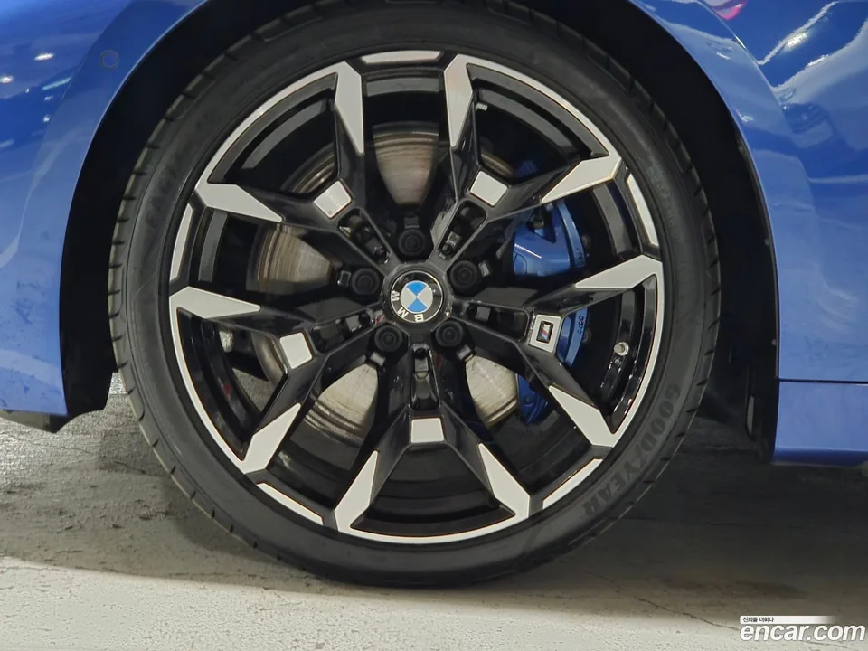 BMW 4 Series 420i M 2025 — миниатюра 2