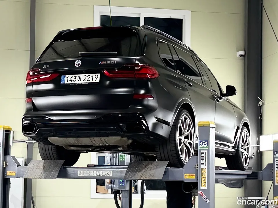BMW X7 M50i 6 2022 — миниатюра 4