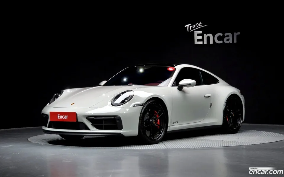 Porsche 911 (992) GTS 2023 — фото 1, купить с доставкой в Москву