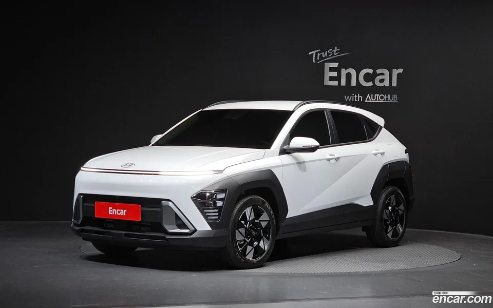 Hyundai Kona 1.6 2WD 2025 — фото 1, купить с доставкой в Москву