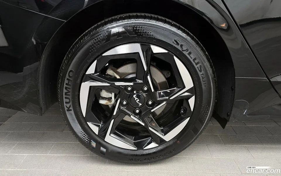 Kia K5 2.0 2023 — миниатюра 2