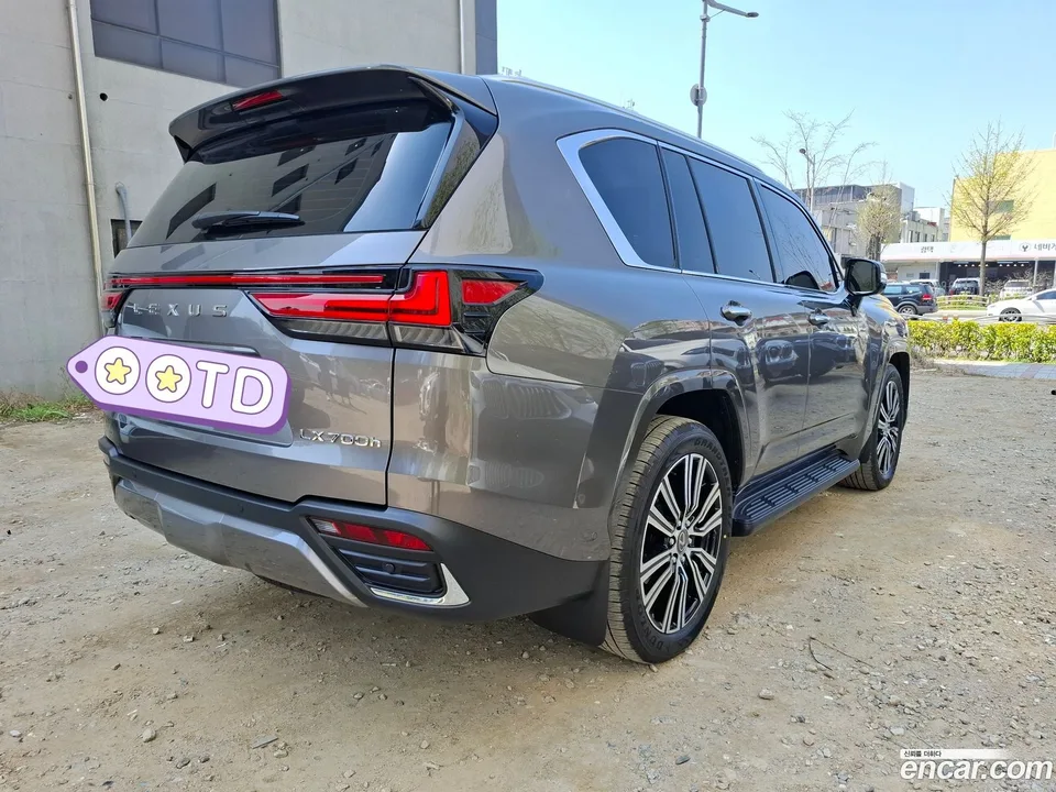 Lexus LX 700h 2026 — миниатюра 2