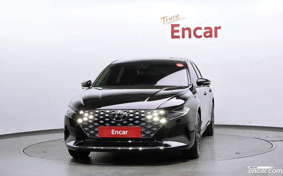 Hyundai Grandeur IG Hybrid 2022 — миниатюра 3
