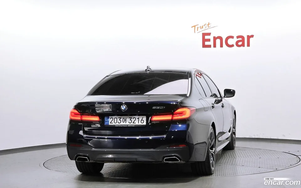 BMW 5 Series 530i M 2022 — миниатюра 4