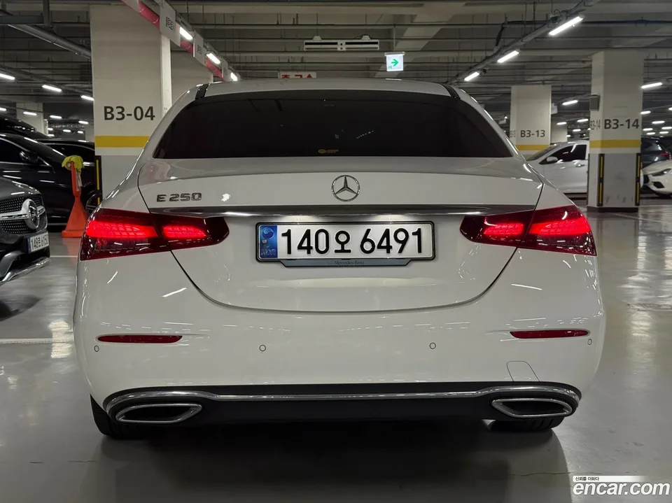 Mercedes-Benz E-Class E250 2023 — миниатюра 2