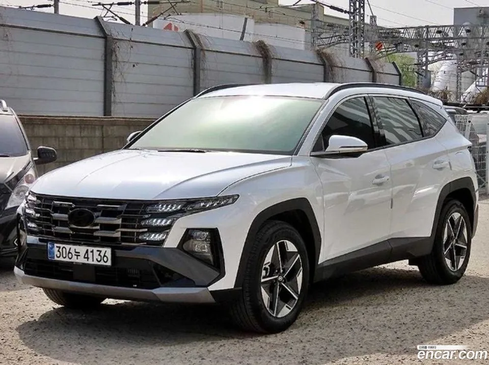 Hyundai Tucson NX4 1.6 2WD 2025 — миниатюра 2