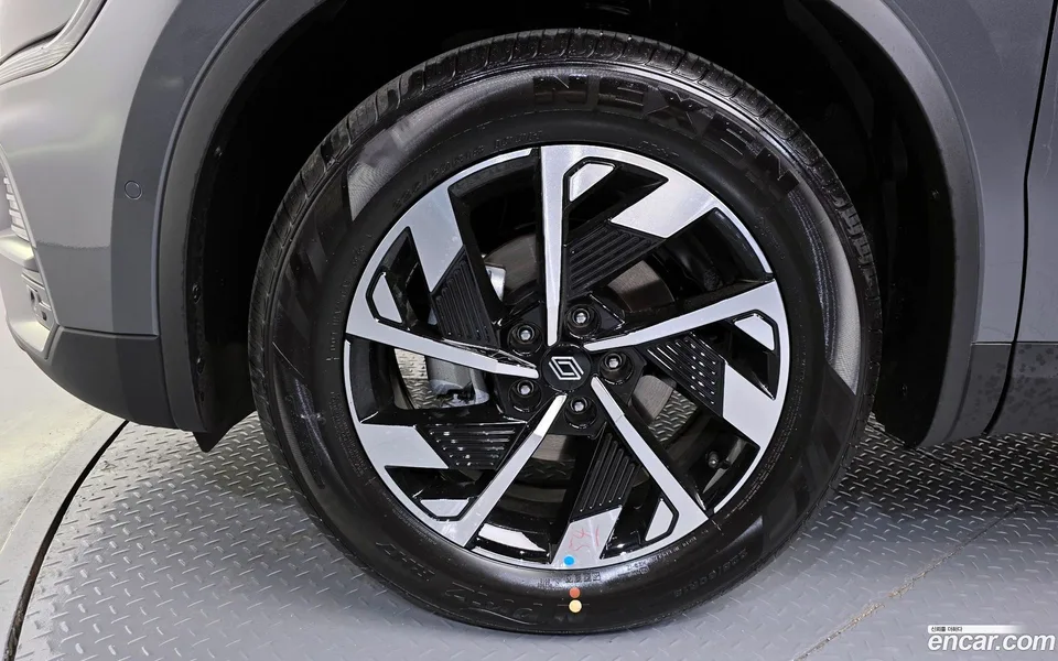 Renault Samsung QM6 2.0 GDe RE 2WD 2026 — миниатюра 5