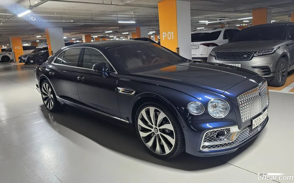 Bentley Flying Spur 4.0 2022 — фото 1, купить с доставкой в Москву