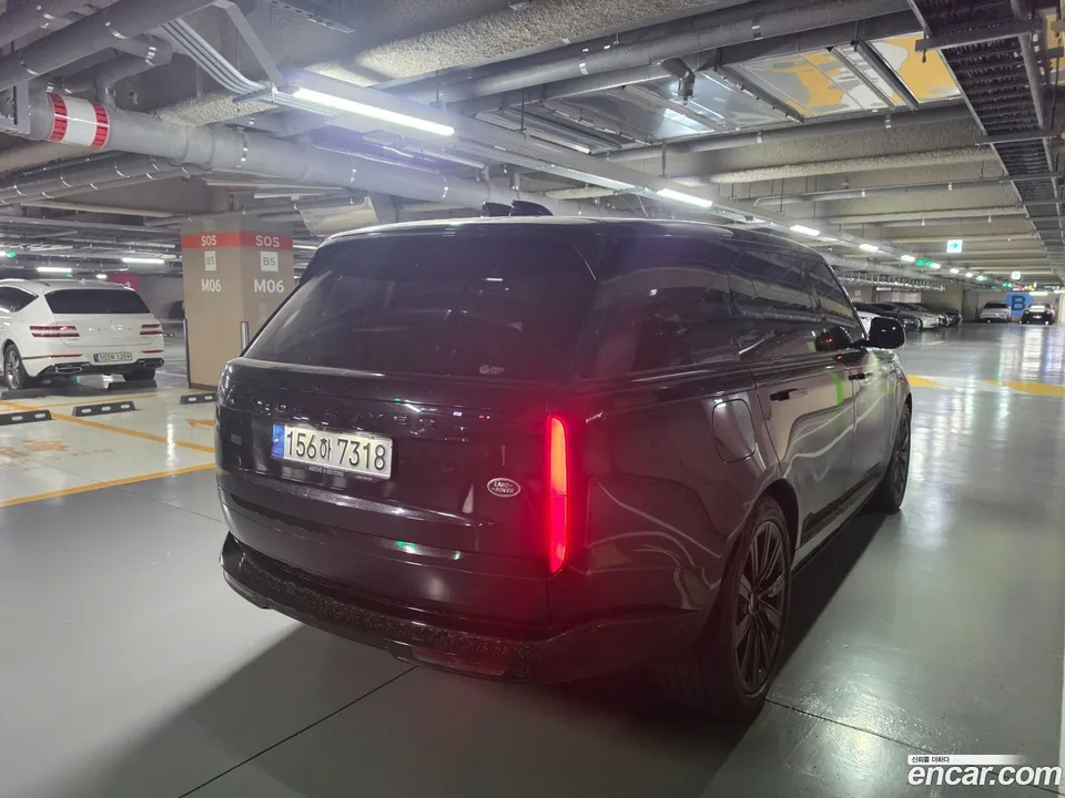 Land Rover Range Rover P530 AB LWB 2023 — миниатюра 2
