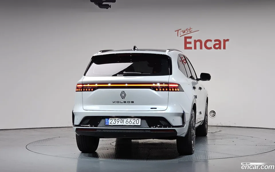 Renault Samsung Grand Koleos 1.5 E-TECH 2WD 2024 — миниатюра 4