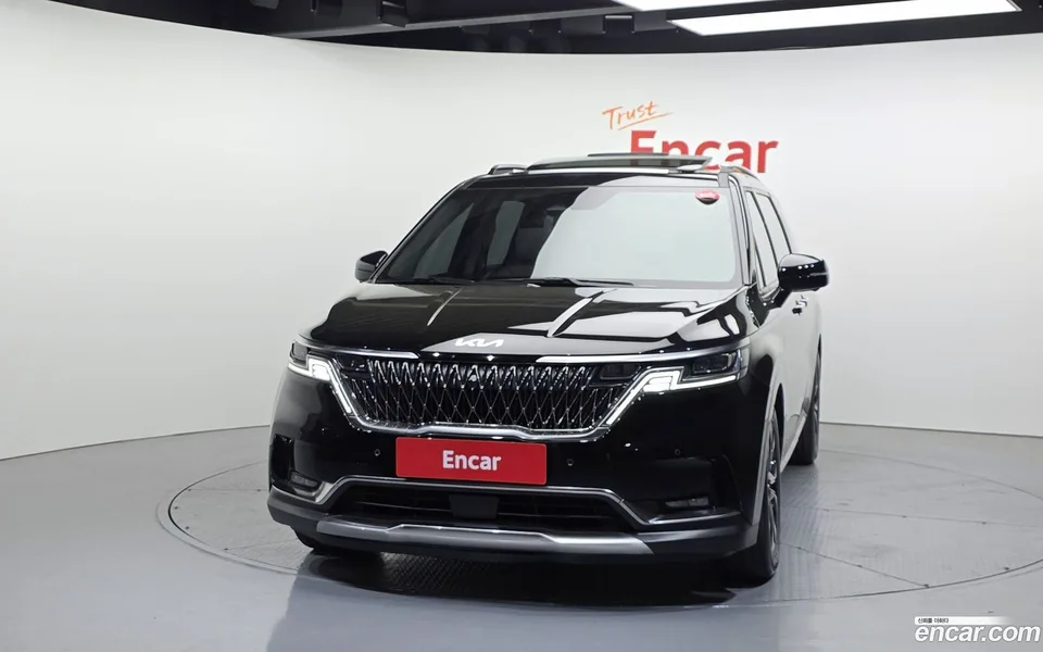 Kia Carnival 7 2023 — миниатюра 3