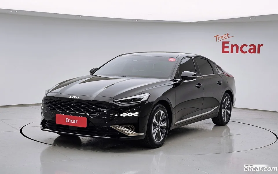 Kia K8 Hybrid 2023 — фото 1, купить с доставкой в Москву