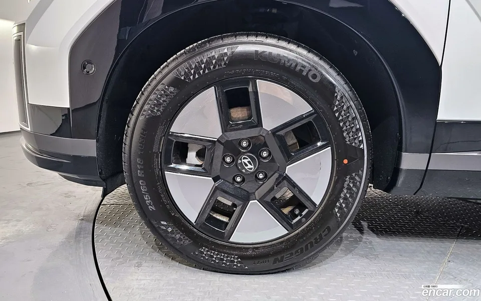 Hyundai SantaFe HEV 1.6 2WD 2023 — миниатюра 2