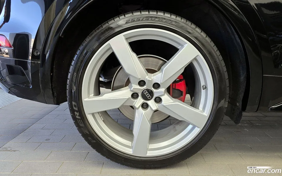 Audi SQ5 3.0 TFSI 2023 — миниатюра 2